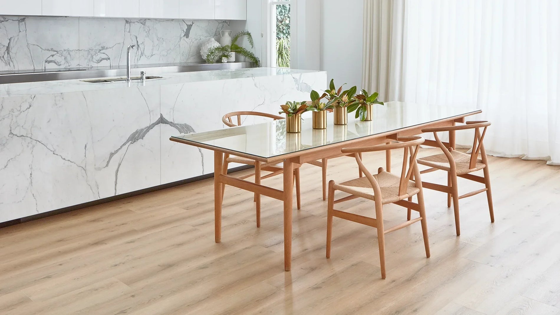 What’s the Best Luxury Flooring for Kiwi Homes? (Vinyl, Timber, or Hybrid?)