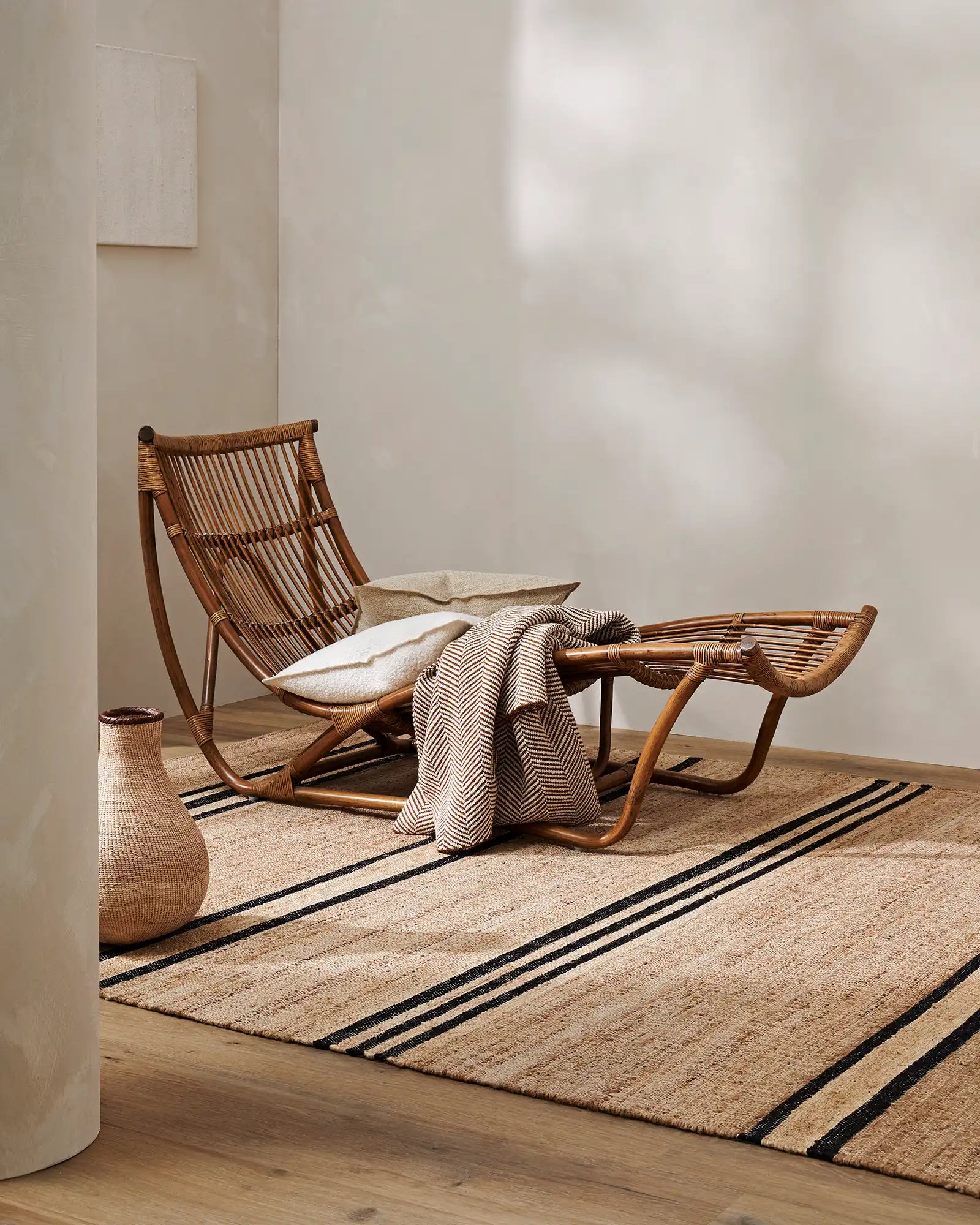 3MWkTgti21i0Stmi00DQ74yEAUiEzpg2SZj9Bc2KgFc-The Interiors Group