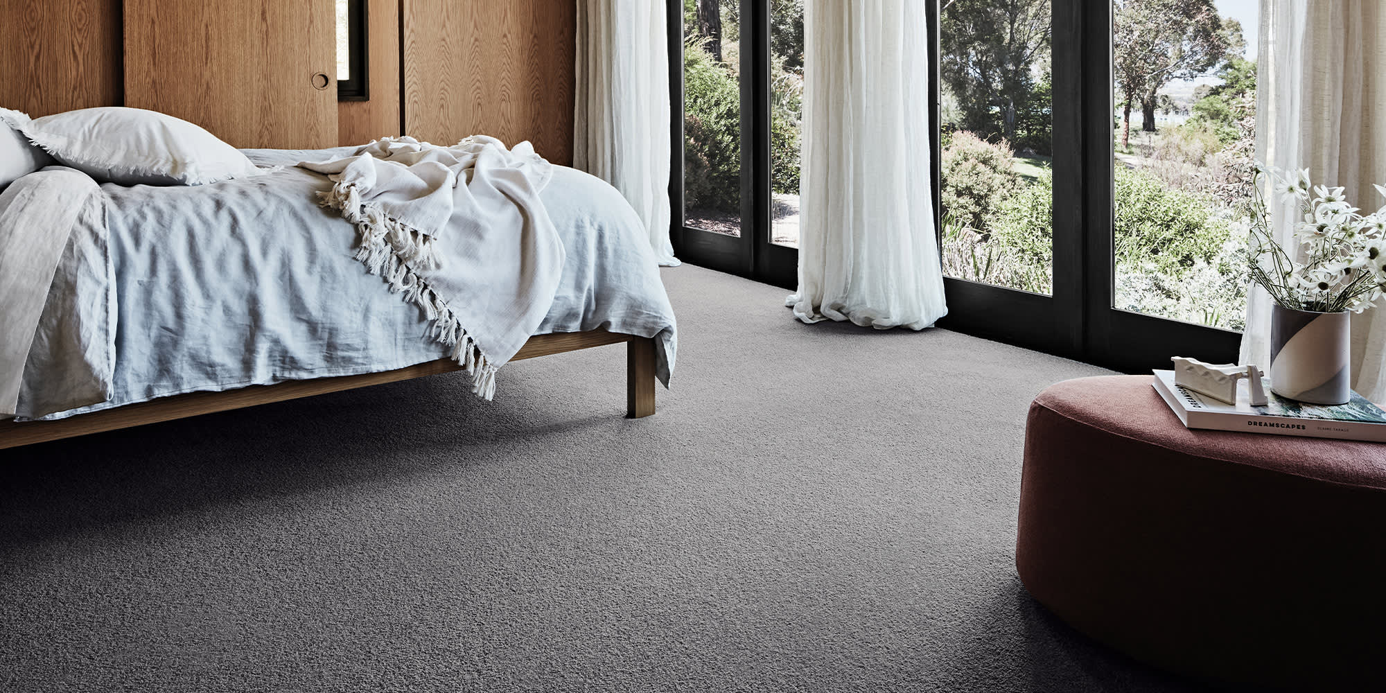 hero-id-0094490758-The Interiors Group